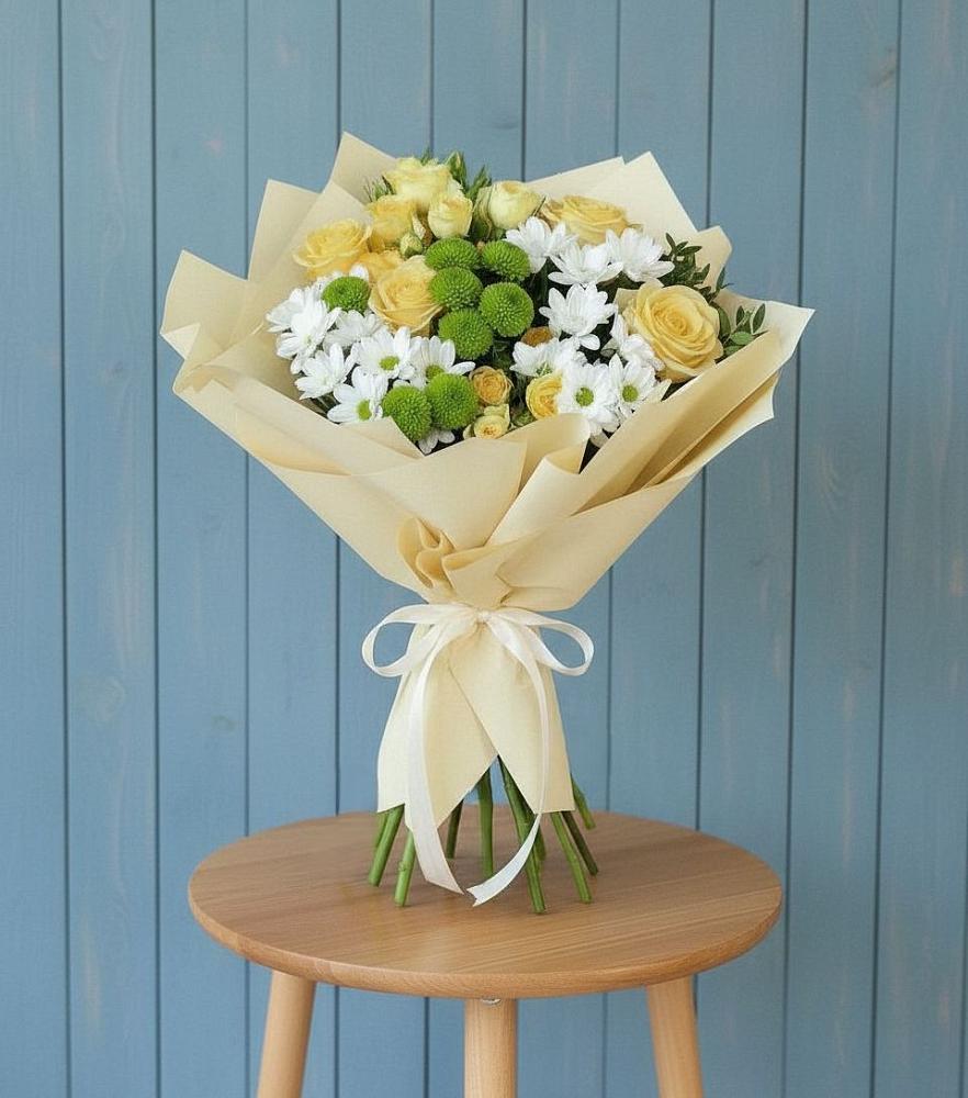 Букет цветов из: Хризантемы и Розы в Сычевке