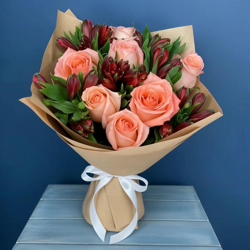 Букет цветов из: Розы и Альстромерии в Сычевке