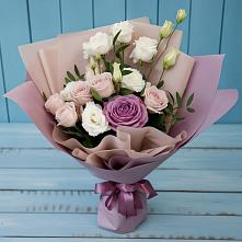 Букет цветов из:  Розы и Лизиантусы #REPLACE_PRED# Сычевке