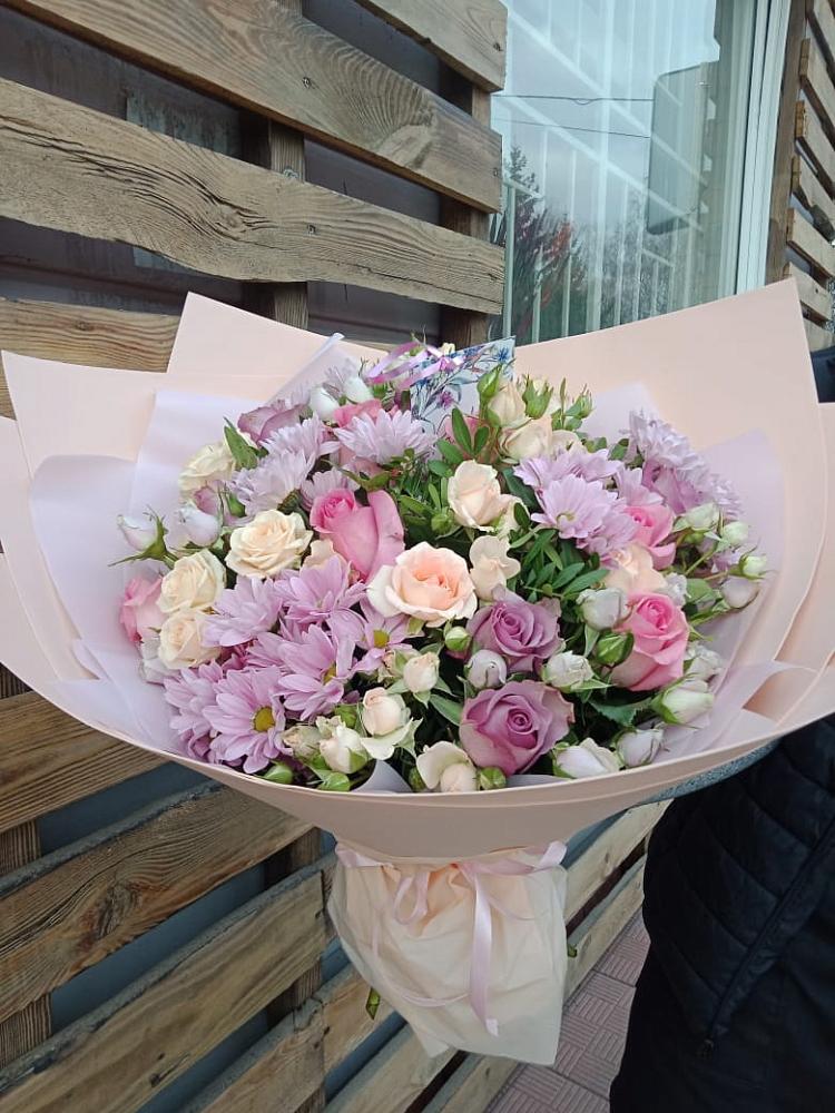 Букет цветов из: Розы и Хризантемы в Сычевке