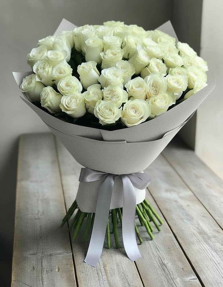Букет 35 Белых роз в Сычевке