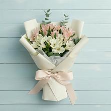 Букет цветов из:  Альстромерии в Сычевке