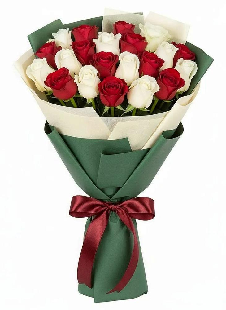 Букет Микс из красных и белых роз в Сычевке