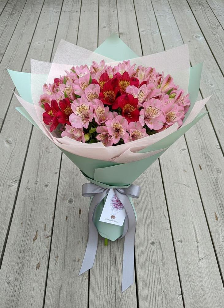 Букет цветов из: Альстромерии в Сычевке