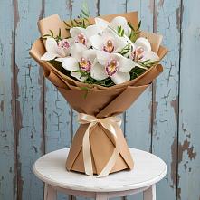 Букет цветов из:  Орхидеи и Розы в Сычевке
